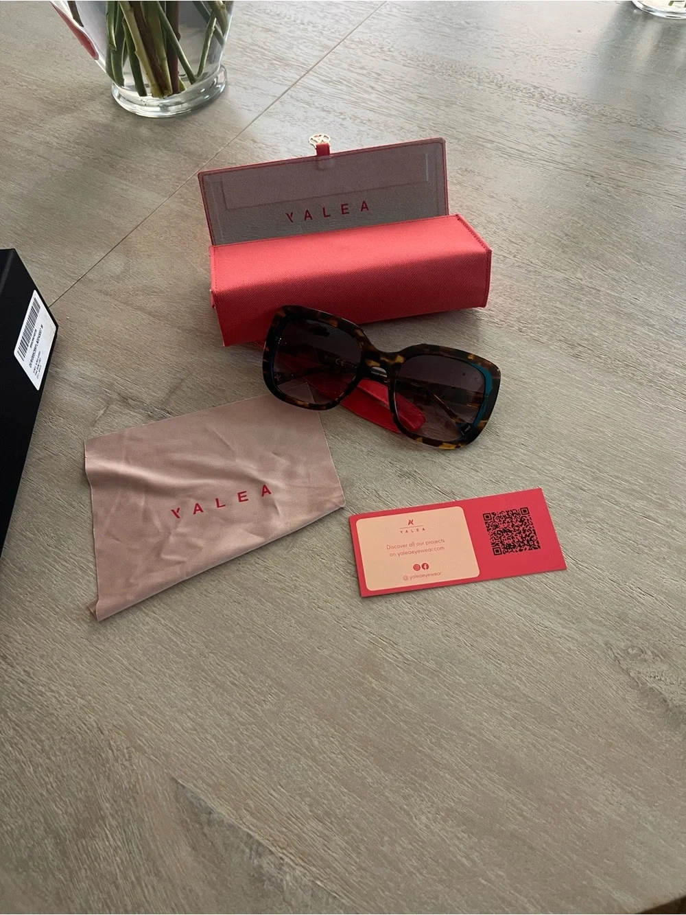 Women's Tortoiseshell Square Sunglasses - Brown Lenses
